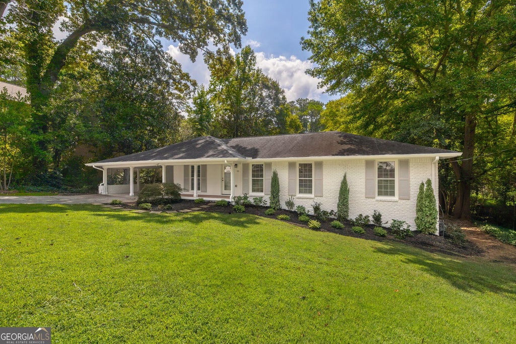 Photo of 535 Franklin Road NE, Sandy Springs, GA 30342 (MLS # 10848891)