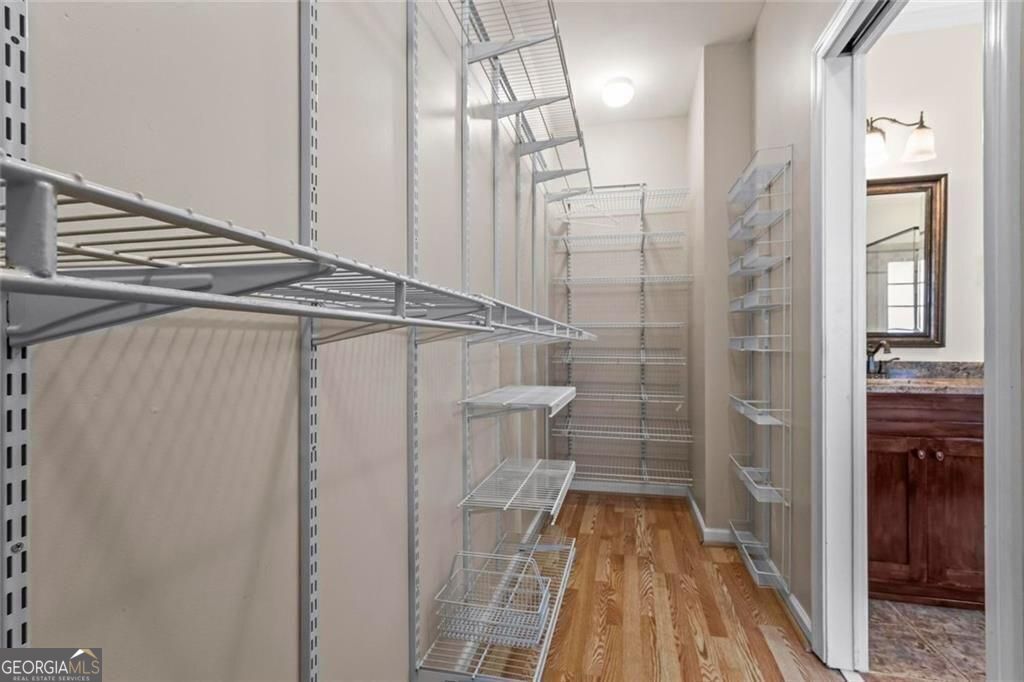 WINDWARD - Residential