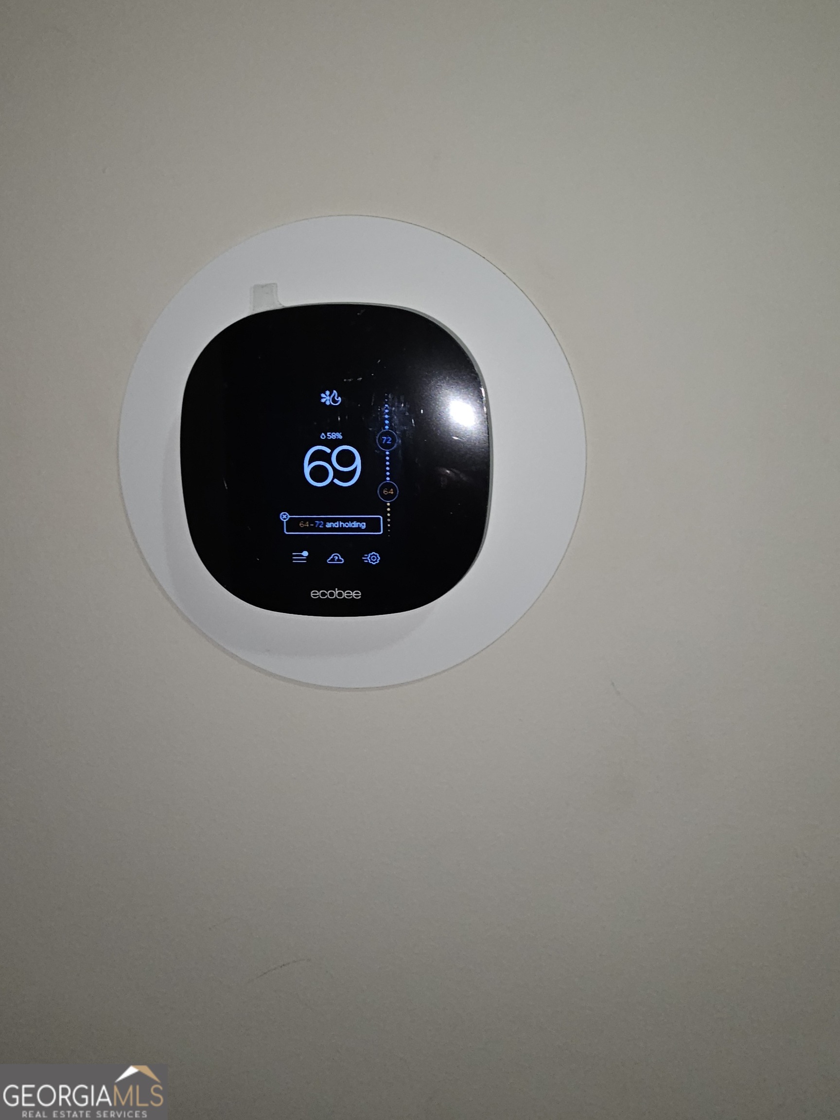 SOUTHLAKE TOWNHOMES - Residential