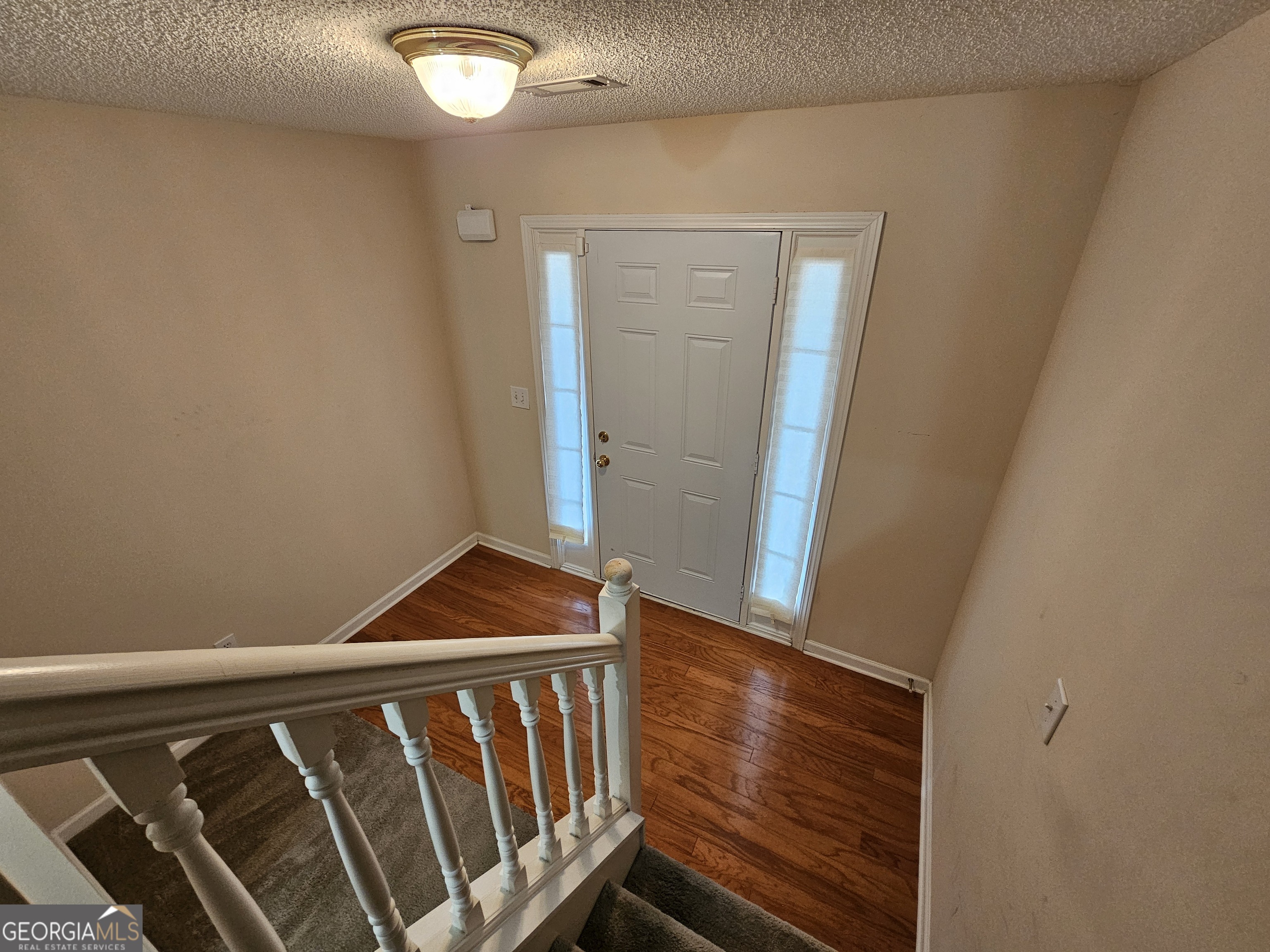 SOUTHLAKE TOWNHOMES - Residential