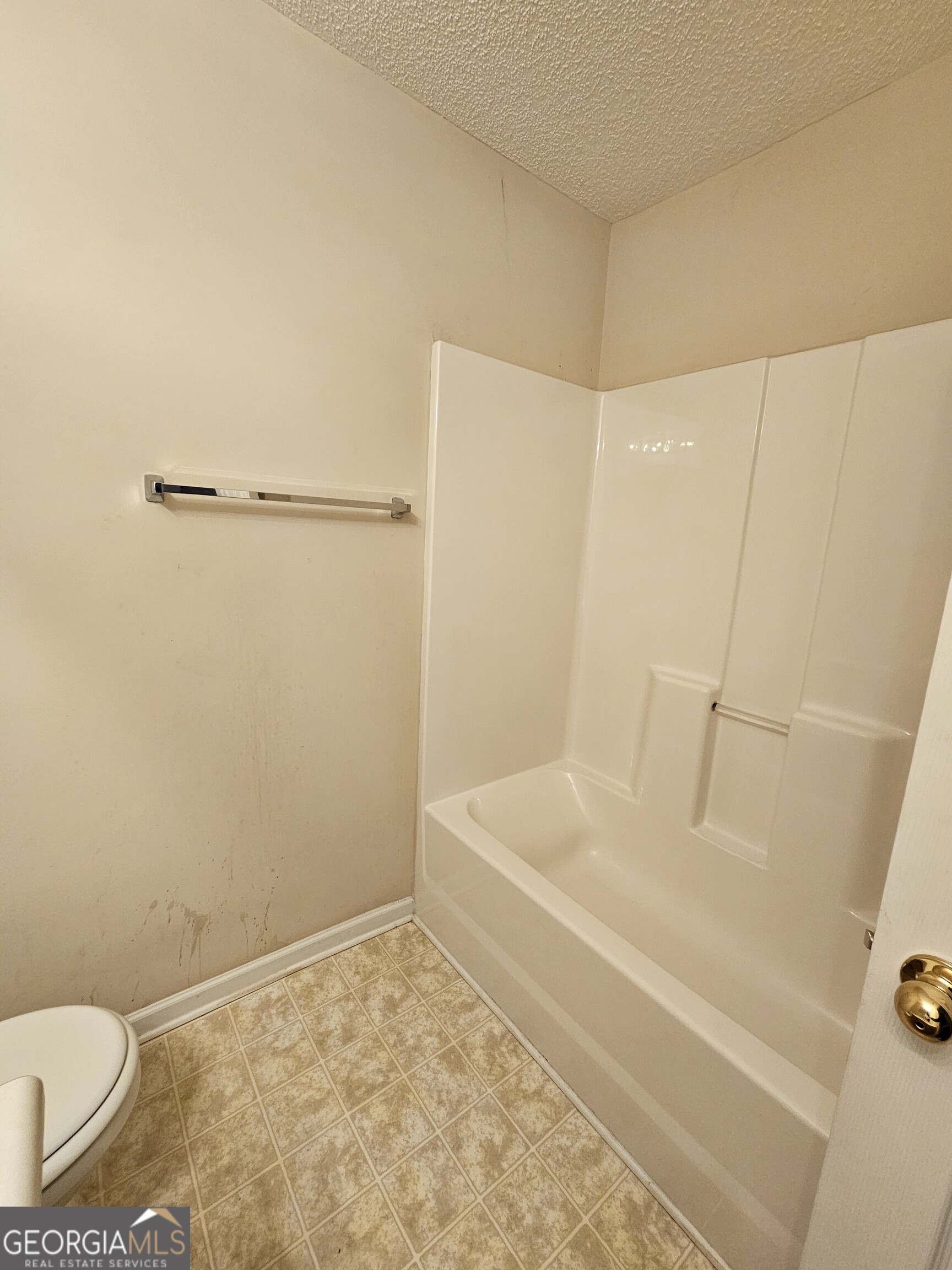 SOUTHLAKE TOWNHOMES - Residential