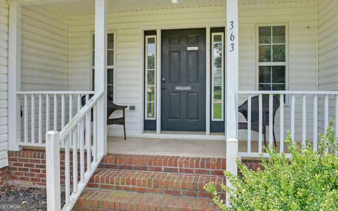 363 Memorial RD