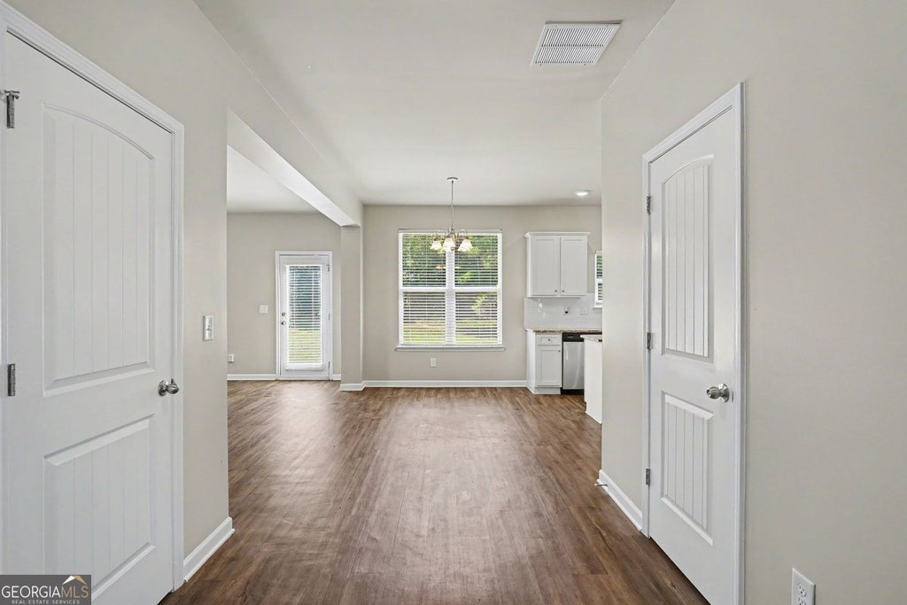 Photo of 1146 E Shoreview Drive, McDonough, GA 30253 (MLS # 10831065)