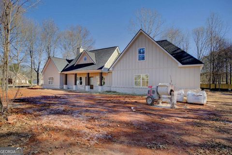 108 Woodcrest DR Jackson GA 30233