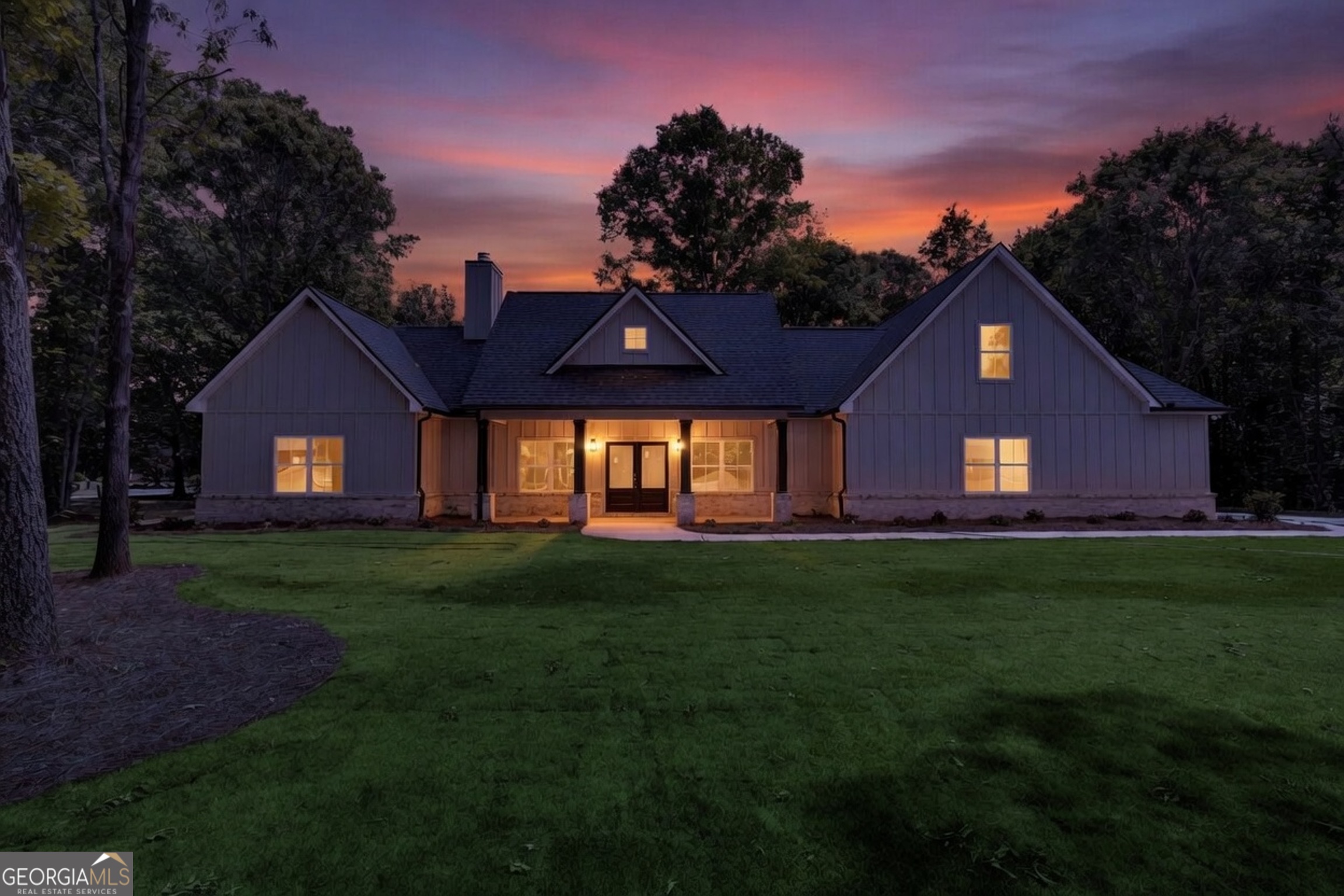 108 Woodcrest DR