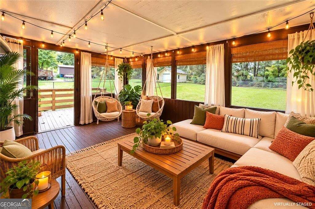 4218 Carlos CT