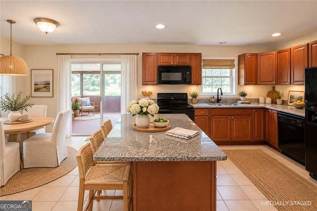 4218 Carlos CT