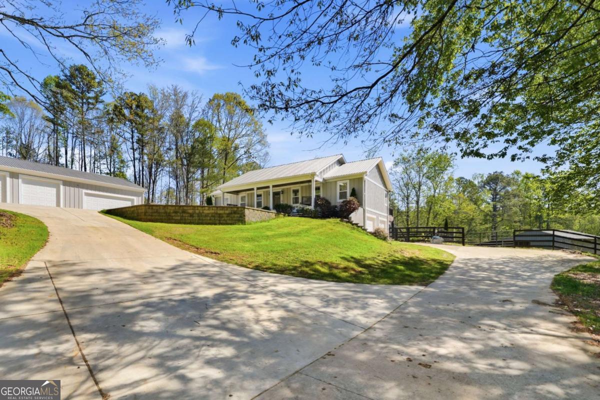3060 Cherry Grove RD