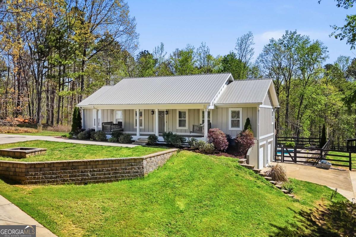 3060 Cherry Grove RD