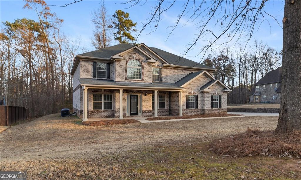 Photo of 149 Mariahs Walk, Hampton, GA 30228 (MLS # 10661682)