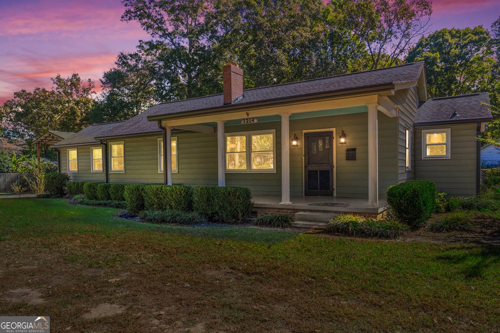 Photo of 1214 Zebulon Road, Griffin, GA 30224 (MLS # 10875538)