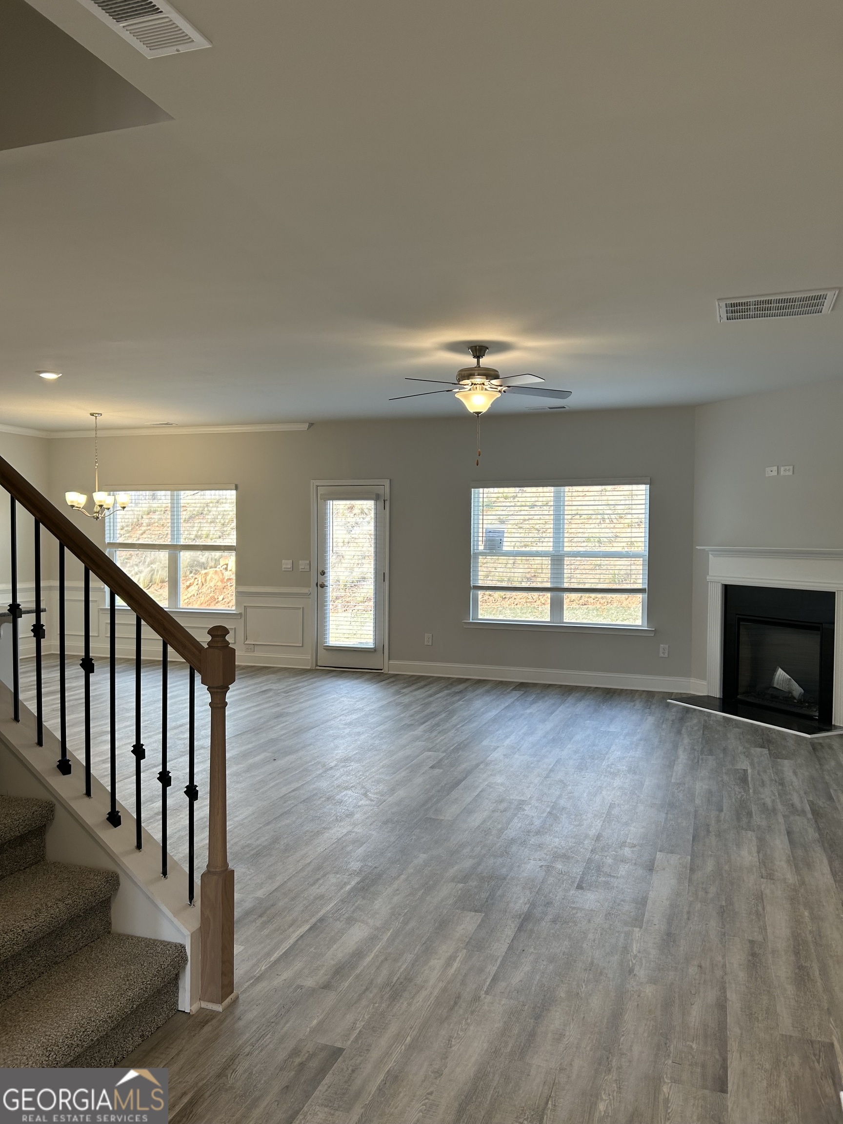 1154 Barrington Place WAY