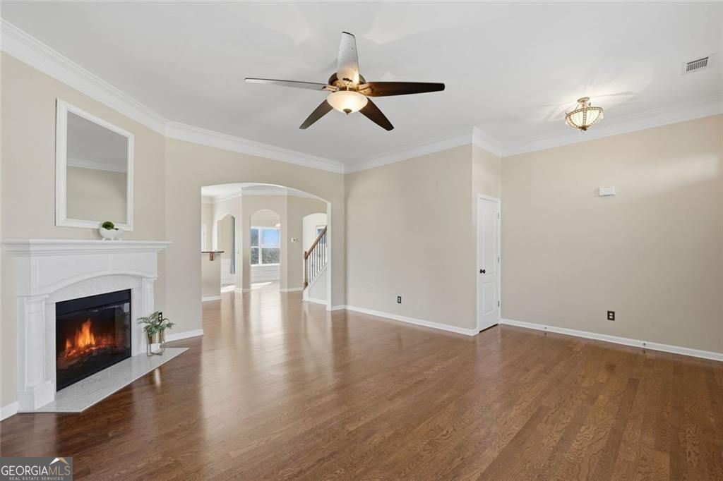5962 Lexington WAY