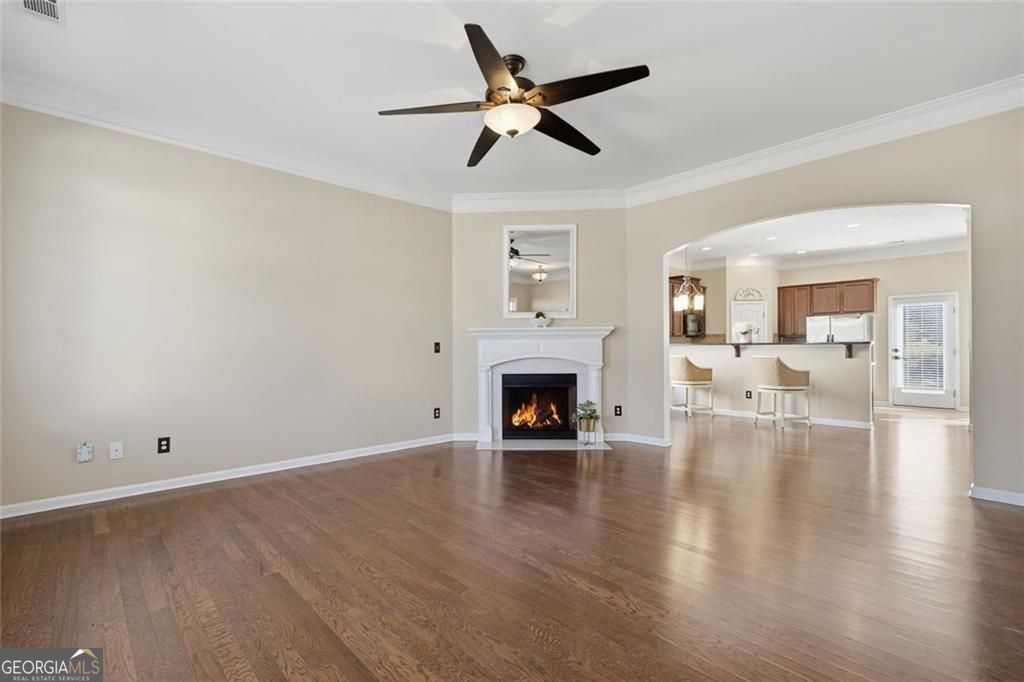 5962 Lexington WAY