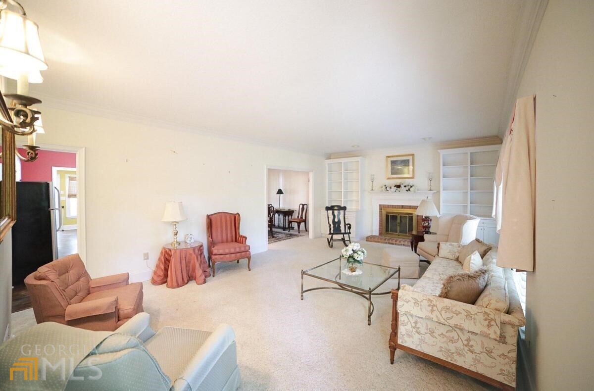 Drayton Square - Residential