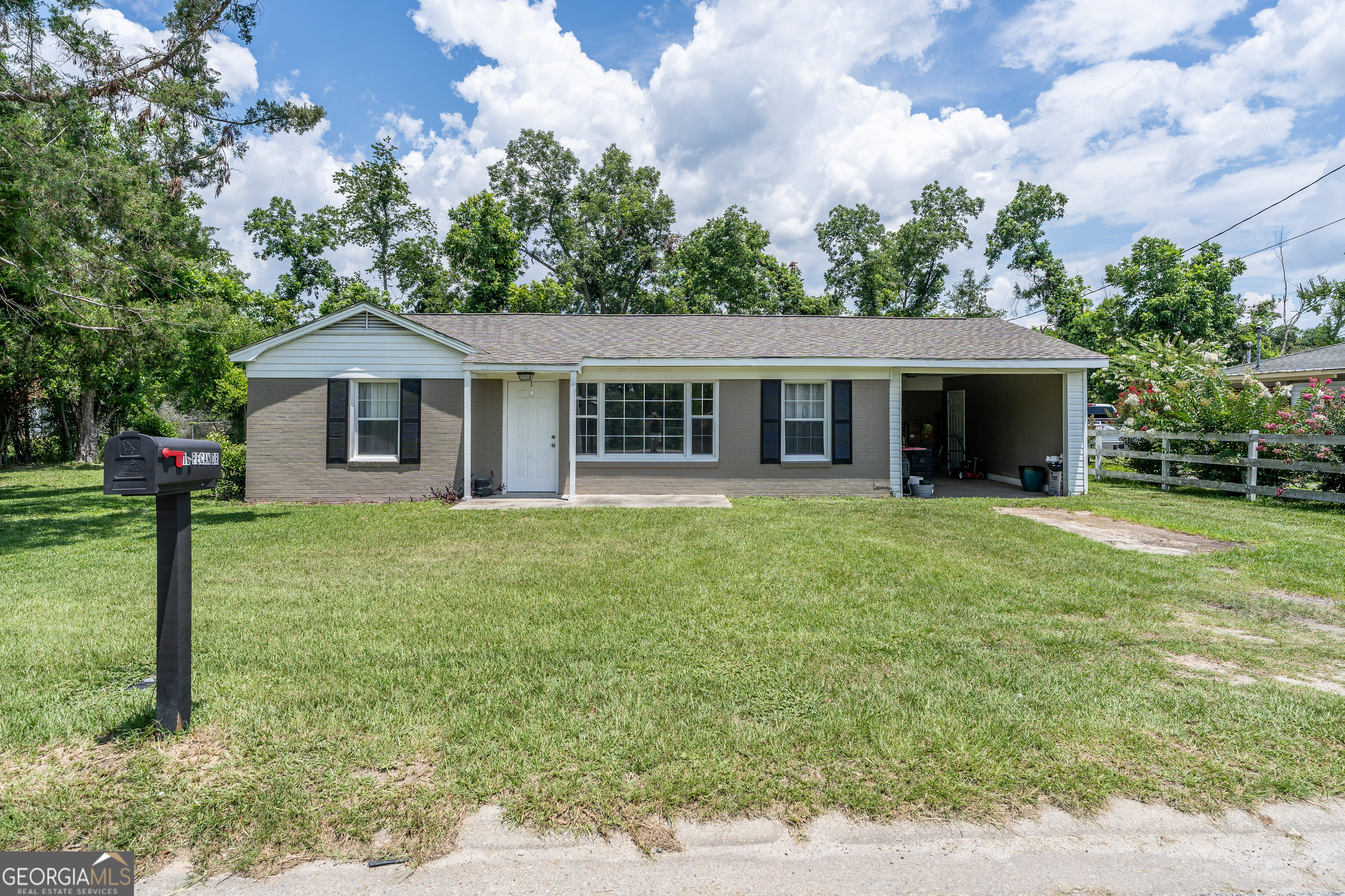 10 Pecan DR
