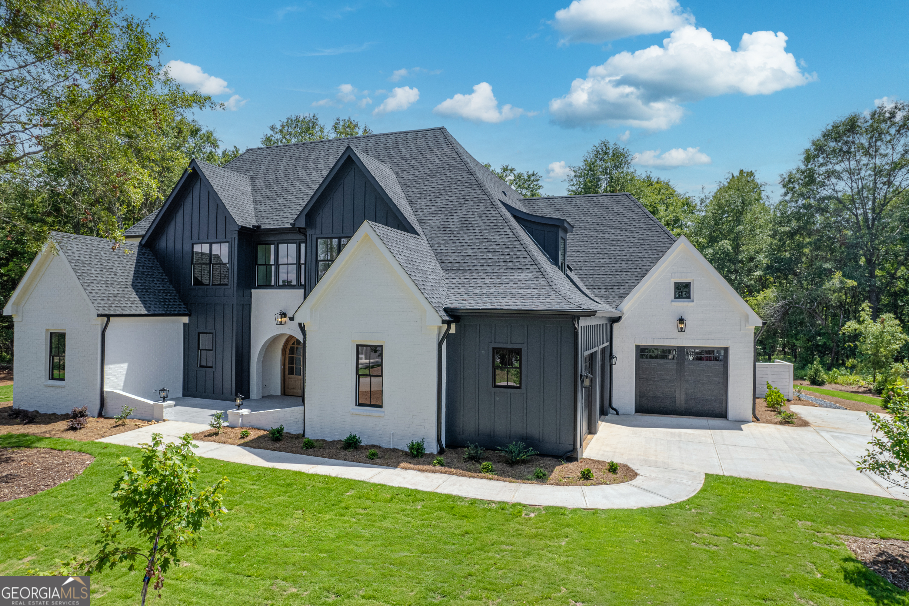205 Eagles WAY