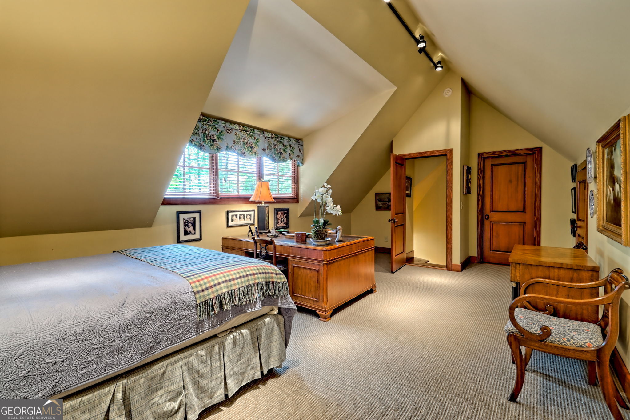 Clayton, Georgia 30525, United States, 5 Bedrooms Bedrooms, ,5 BathroomsBathrooms,Residential,Active,225301