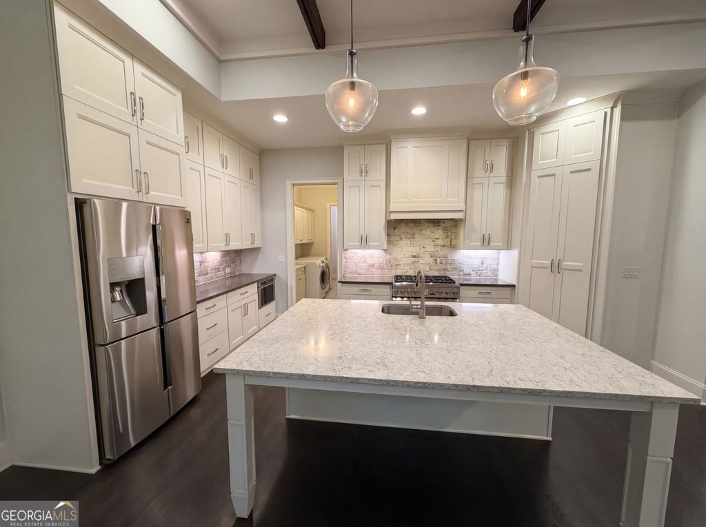 Photo of 1803 Kent Avenue, Dunwoody, GA 30338 (MLS # 10714215)