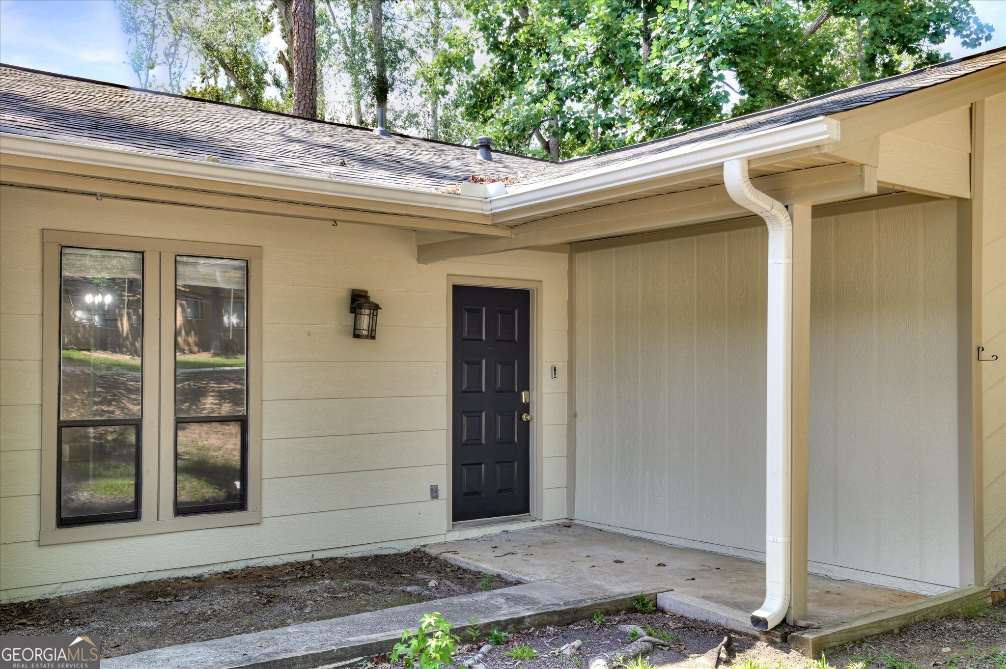 277 W Wynngate DR