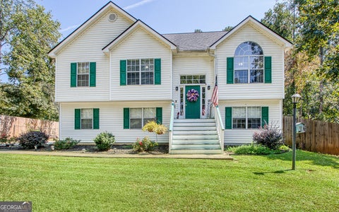 Photo of 50 Happy Valley Estates Drive, Newnan, GA 30263 (MLS # 10854331)