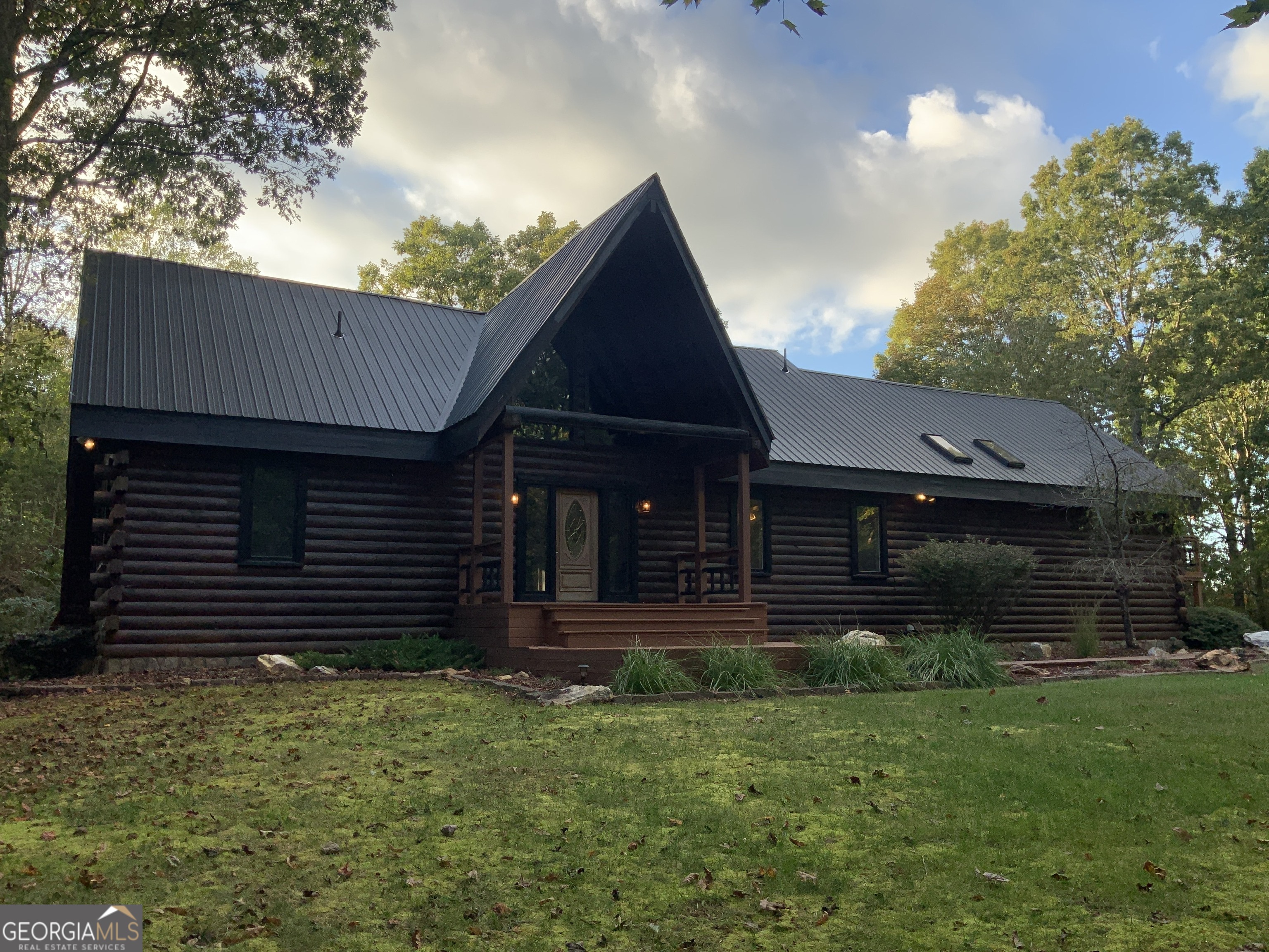 11 FOXFIRE RD