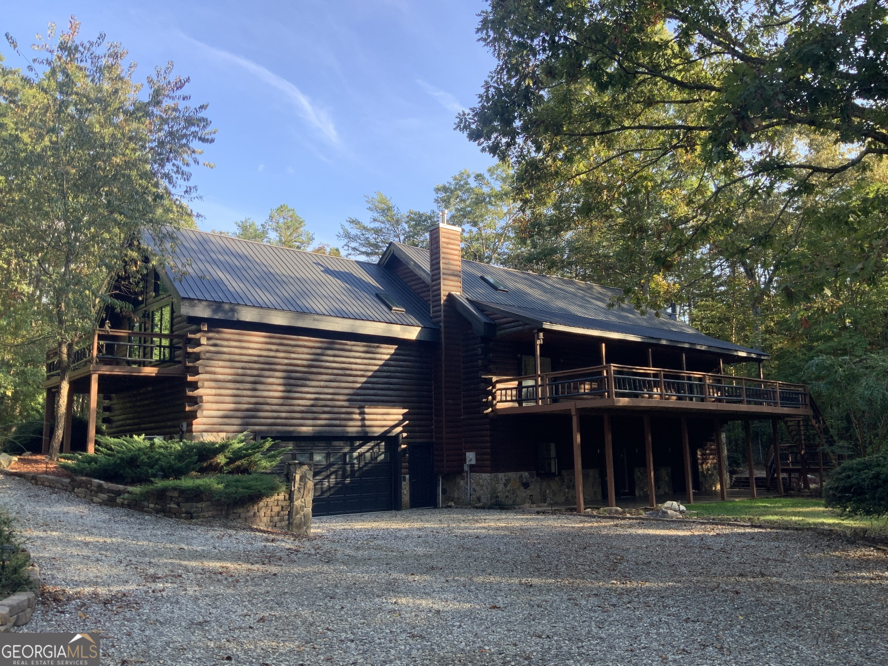11 FOXFIRE RD