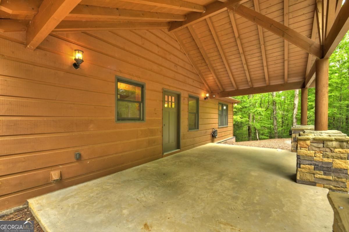 79 Pocaset DR