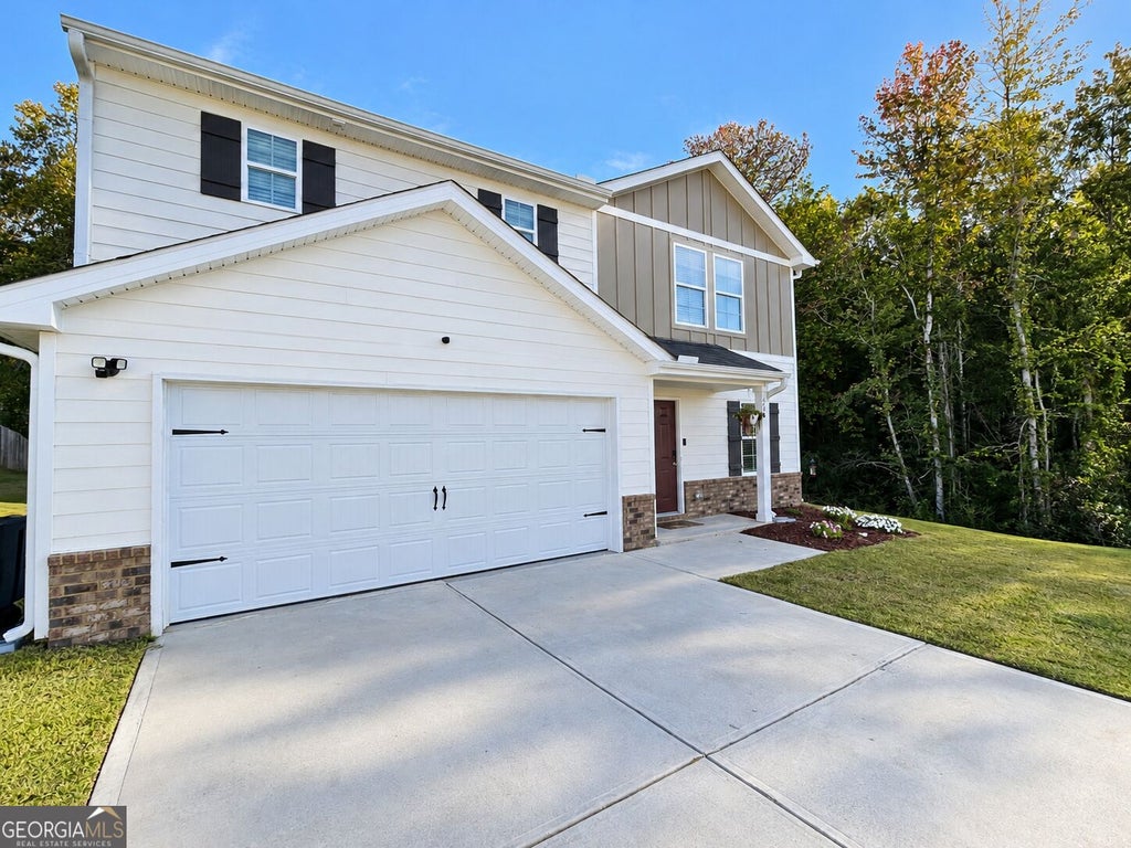 Photo of 262 Fox Chase Way, Hogansville, GA 30230 (MLS # 10868929)