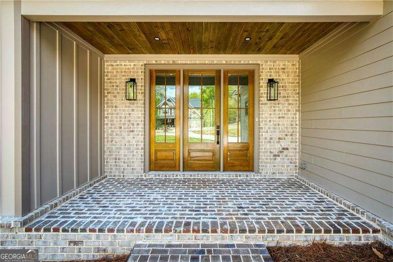 5535 Chestatee Landing WAY