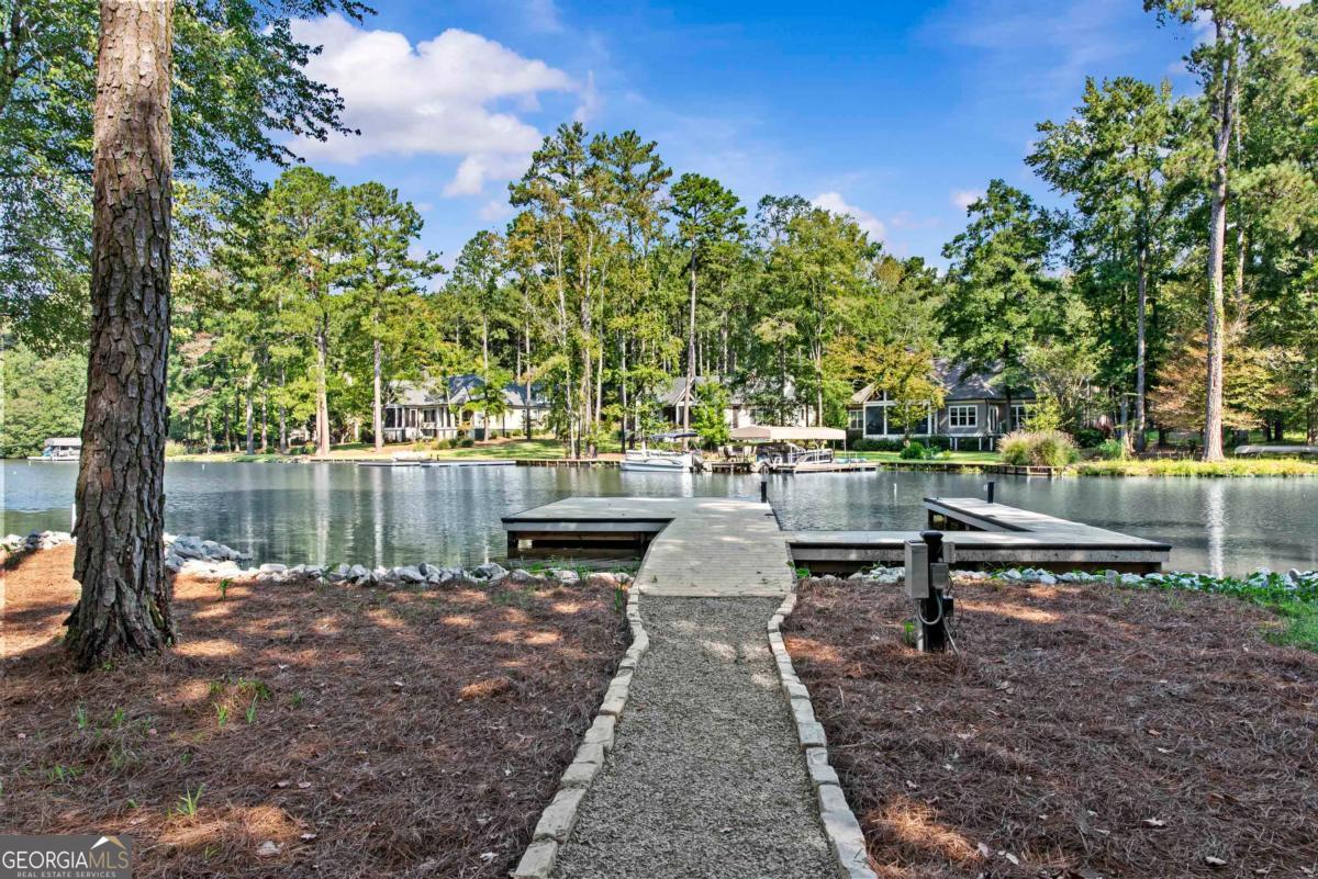 1281 Snug Harbor DR