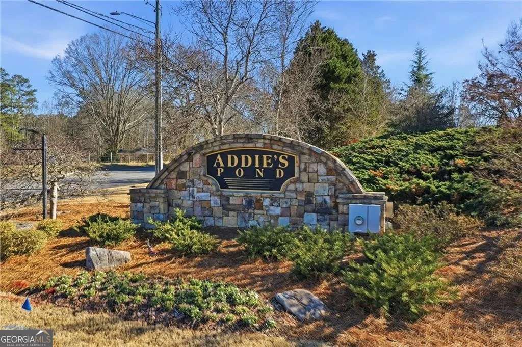 Photo of 1255 Emma Jean Place SW, Marietta, GA 30064 (MLS # 10803999)
