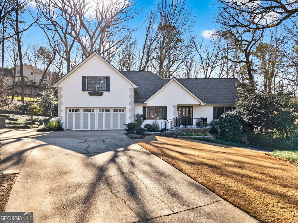 Photo of 2016 Parsons Ridge Circle, Duluth, GA 30097 (MLS # 10673576)