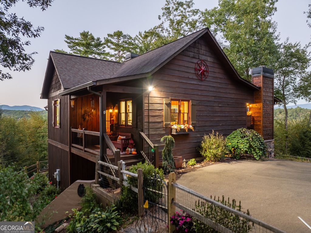 Photo of 43 Tunica Lane, Ellijay, GA 30540 (MLS # 10760913)
