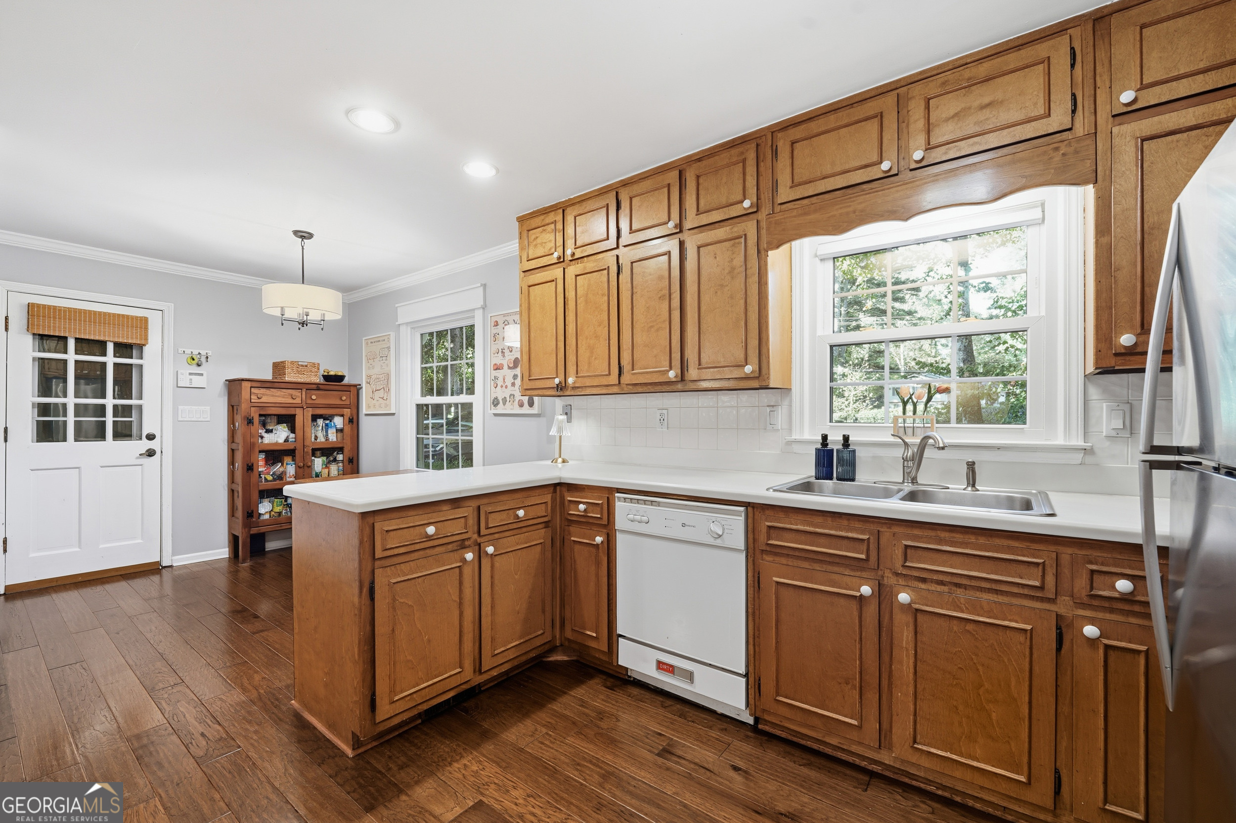 River Valley Est. - Residential