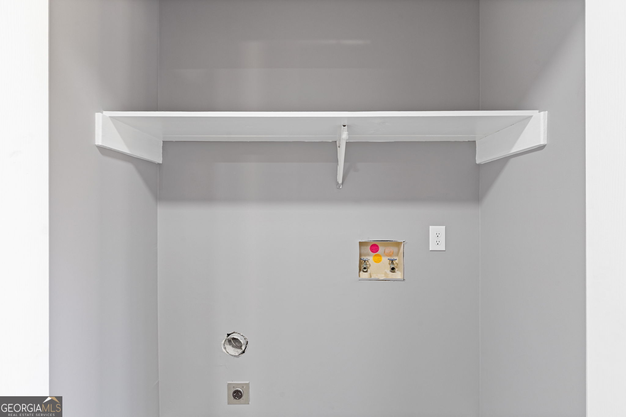 Spinnaker Cove - Residential