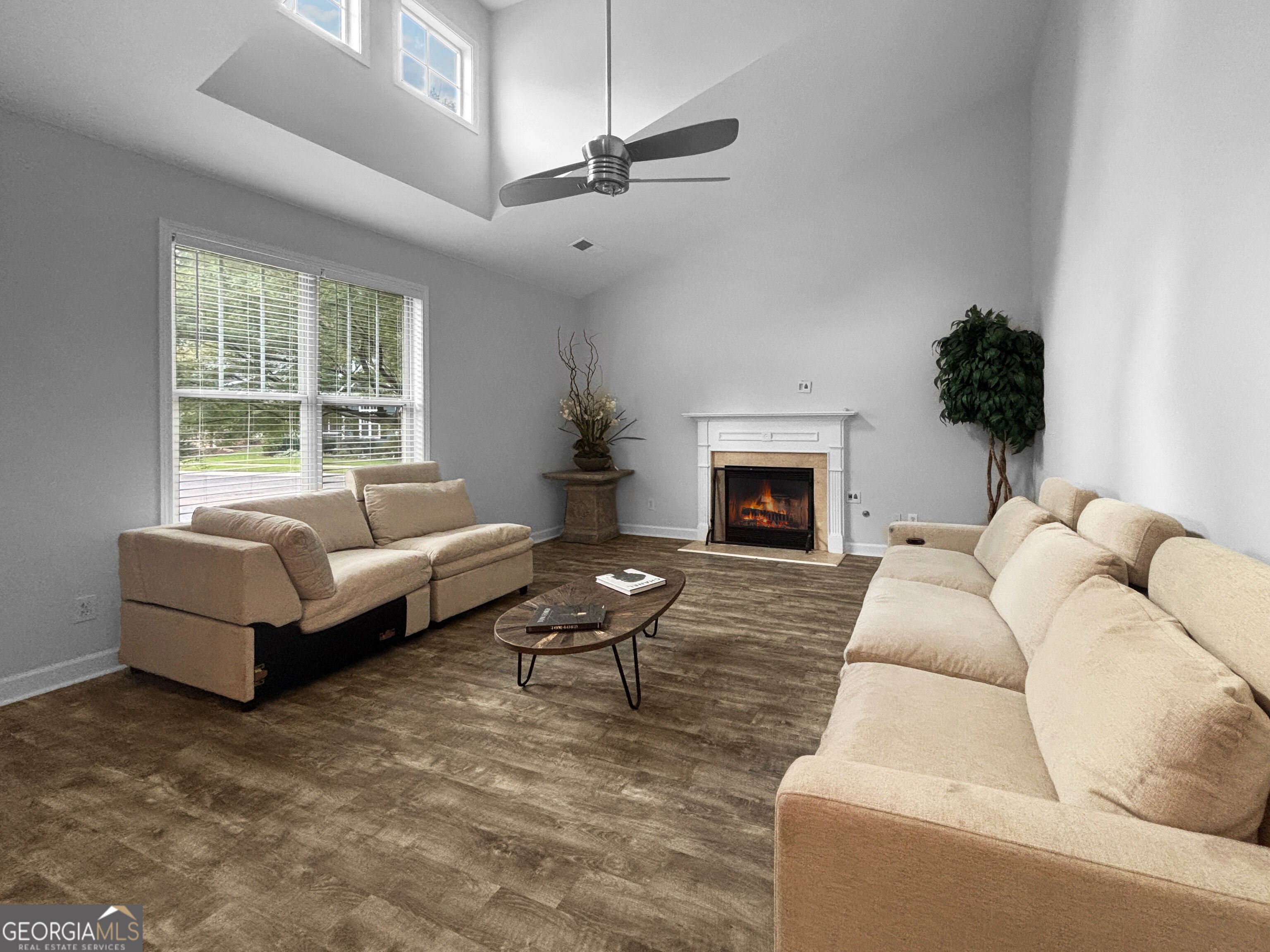 4110 Baxter TRL