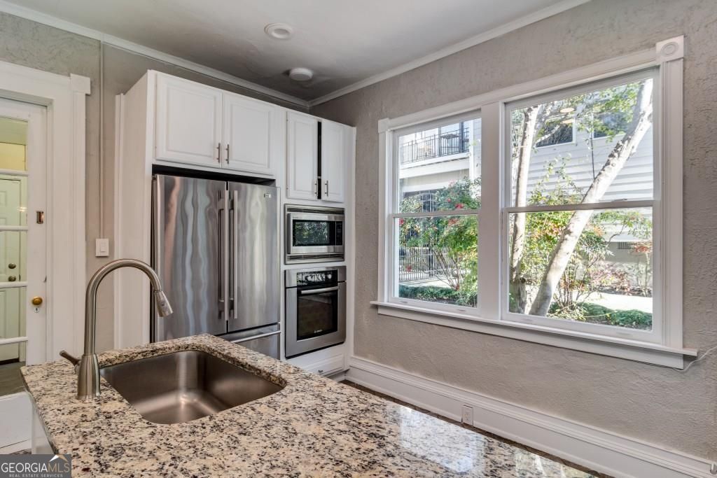 Brookhaven Heights - Residential Lease