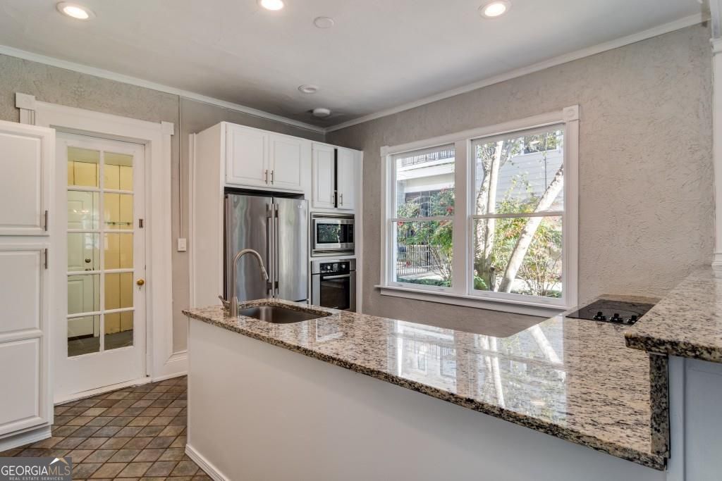 Brookhaven Heights - Residential Lease