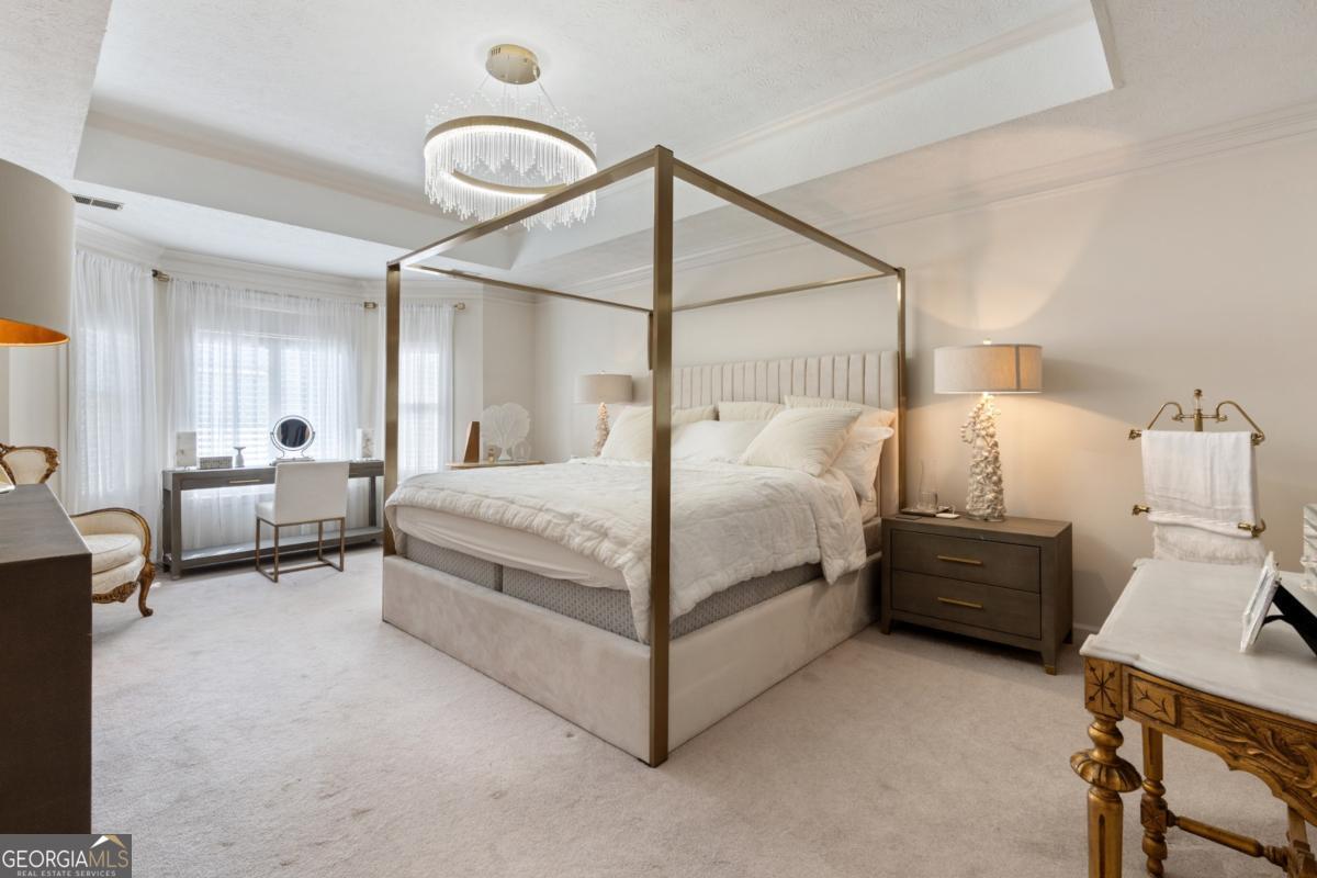 2661 Willow Green DR