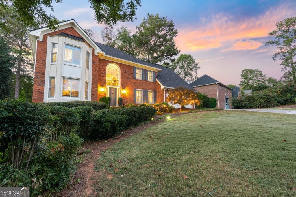 Photo of 2661 Willow Green Drive, Duluth, GA 30096 (MLS # 10632902)