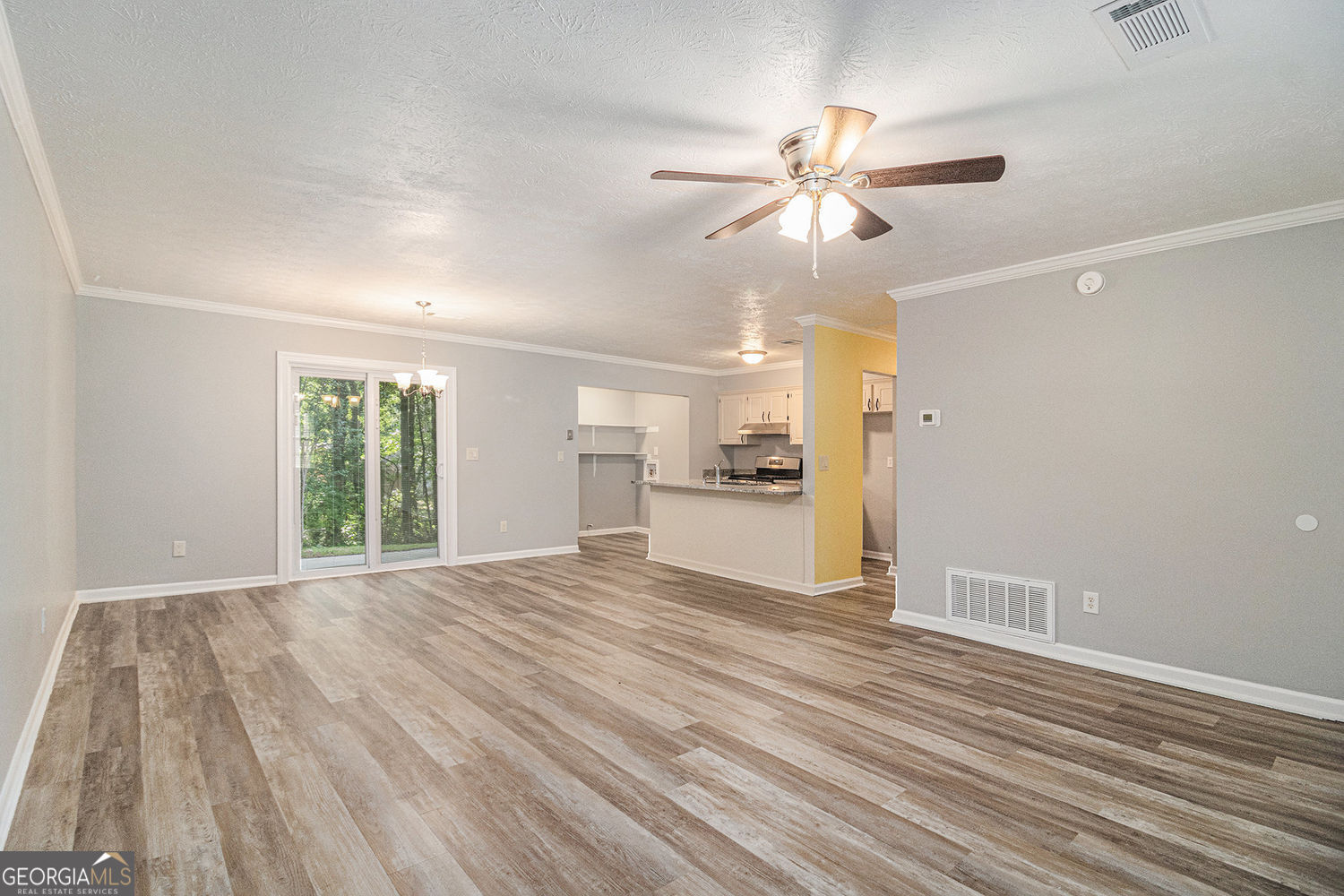 22 Cardinal LN