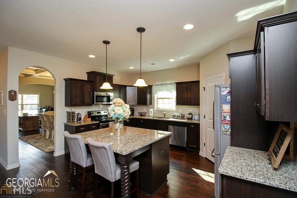 Photo of 345 Cliffhaven Circle, Newnan, GA 30263 (MLS # 10810367)