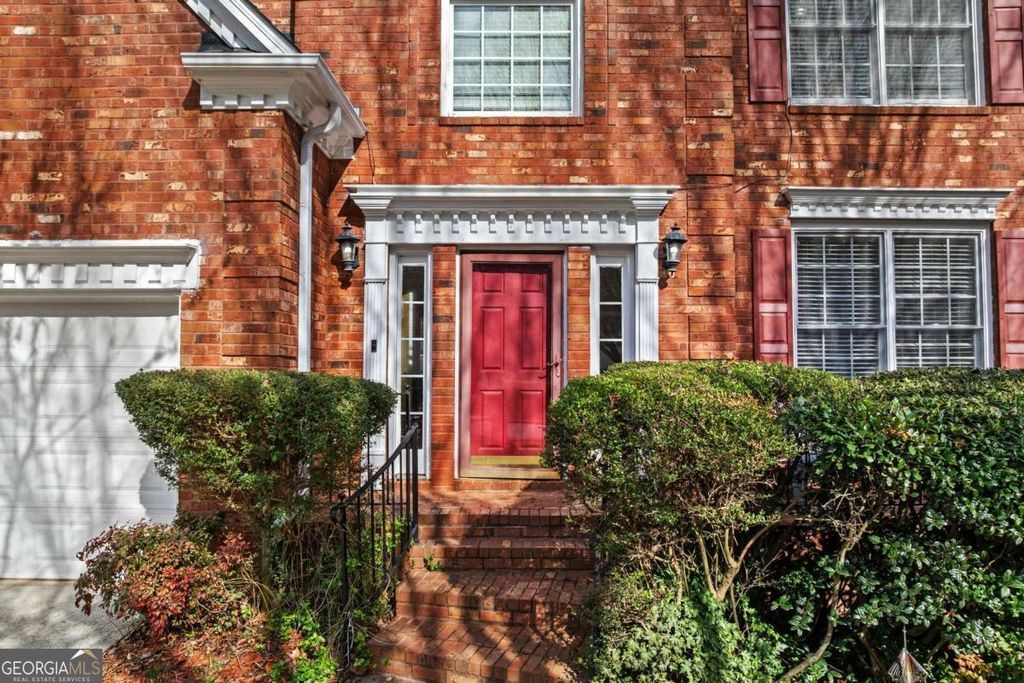 Photo of 1292 Killian Way SW, Lilburn, GA 30047 (MLS # 10673610)