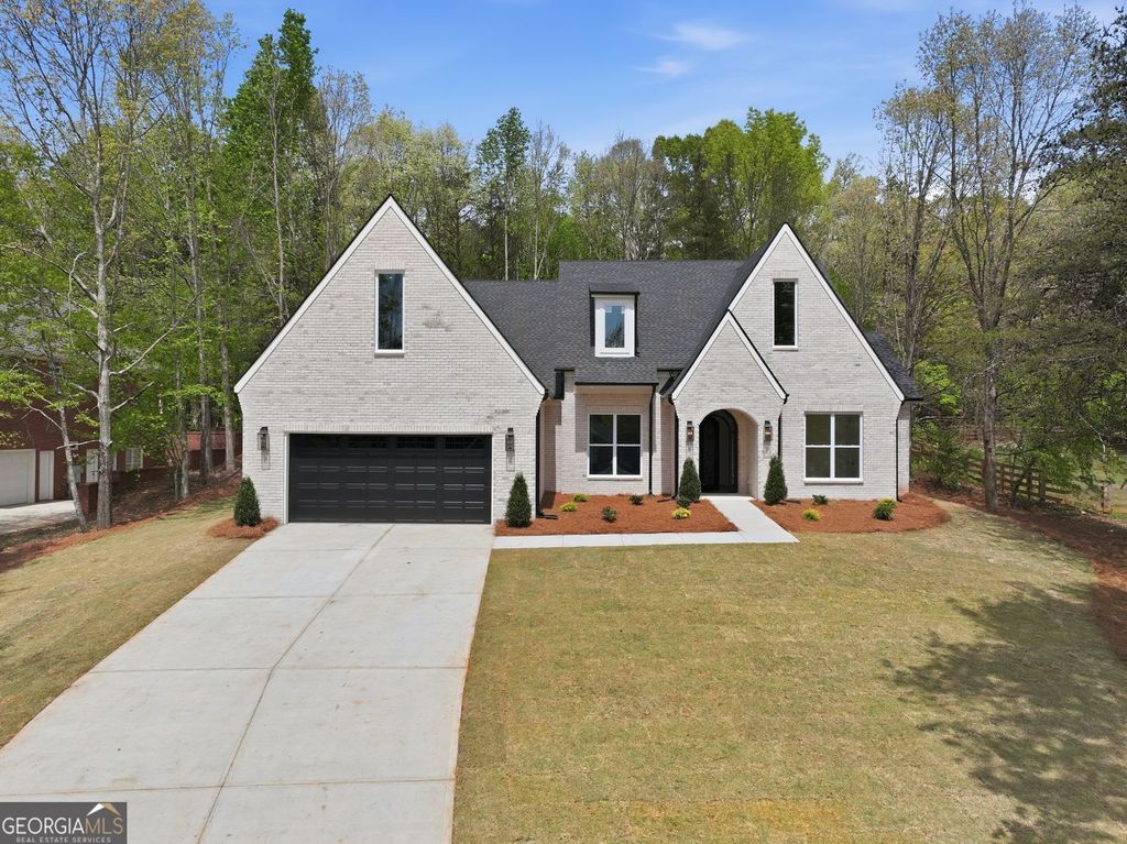 Photo of 6625 Windvane Point, Clermont, GA 30527 (MLS # 10732245)