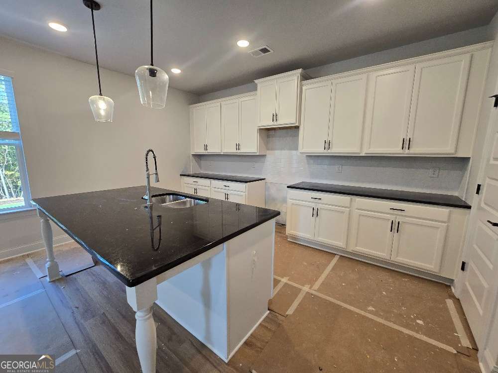 21 Cooper DR 50
