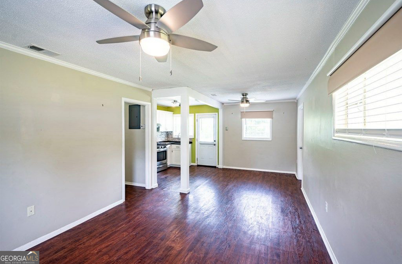 1714 Jean AVE