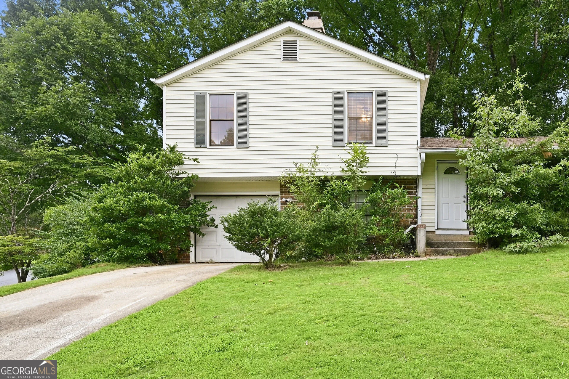 5327 Timor Trail
