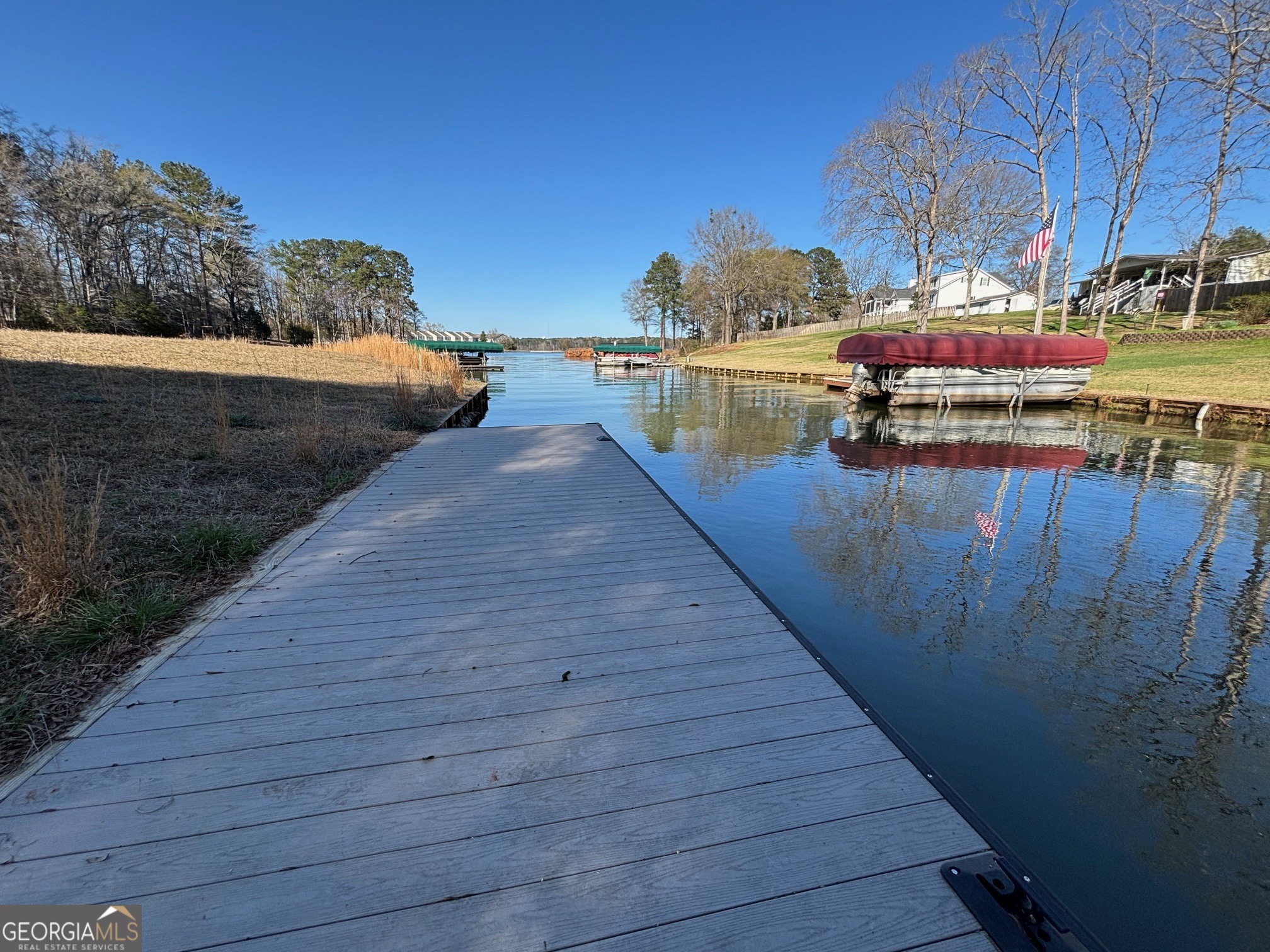 106 Lakeview Est CIR