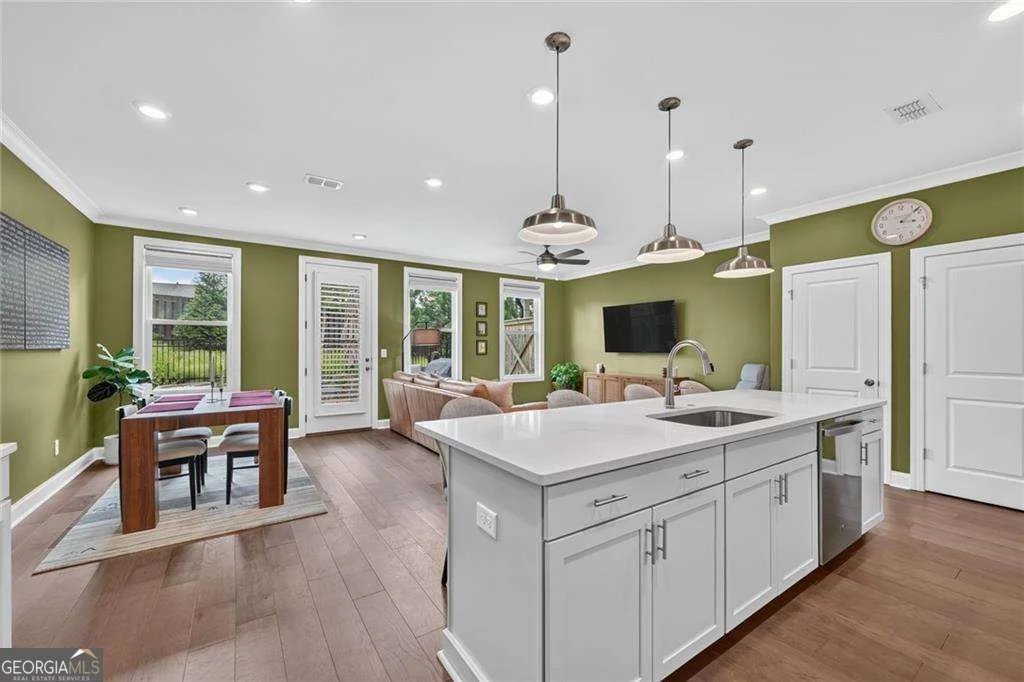 1409 Casteel Lake Lane